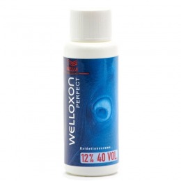 Oxidant 12 % - Wella Professionals Welloxon Perfect 12% 40 vol 60 ml cu comanda online