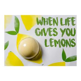 Set cadou Felicitare cu bila efervescenta de baie 40g + plic When Life Gives You Lemons, Bomb Cosmetics cu comanda online